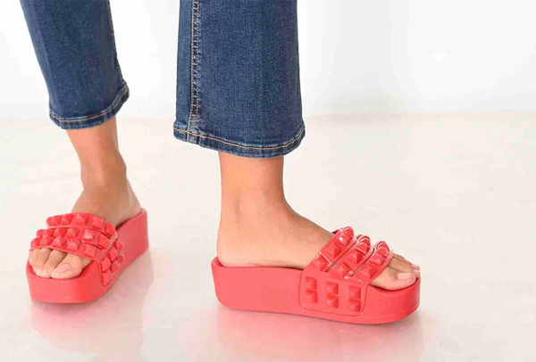 The Jelly Shoe Revival: Carmen Sol’s Modern Take on a Timeless Classic