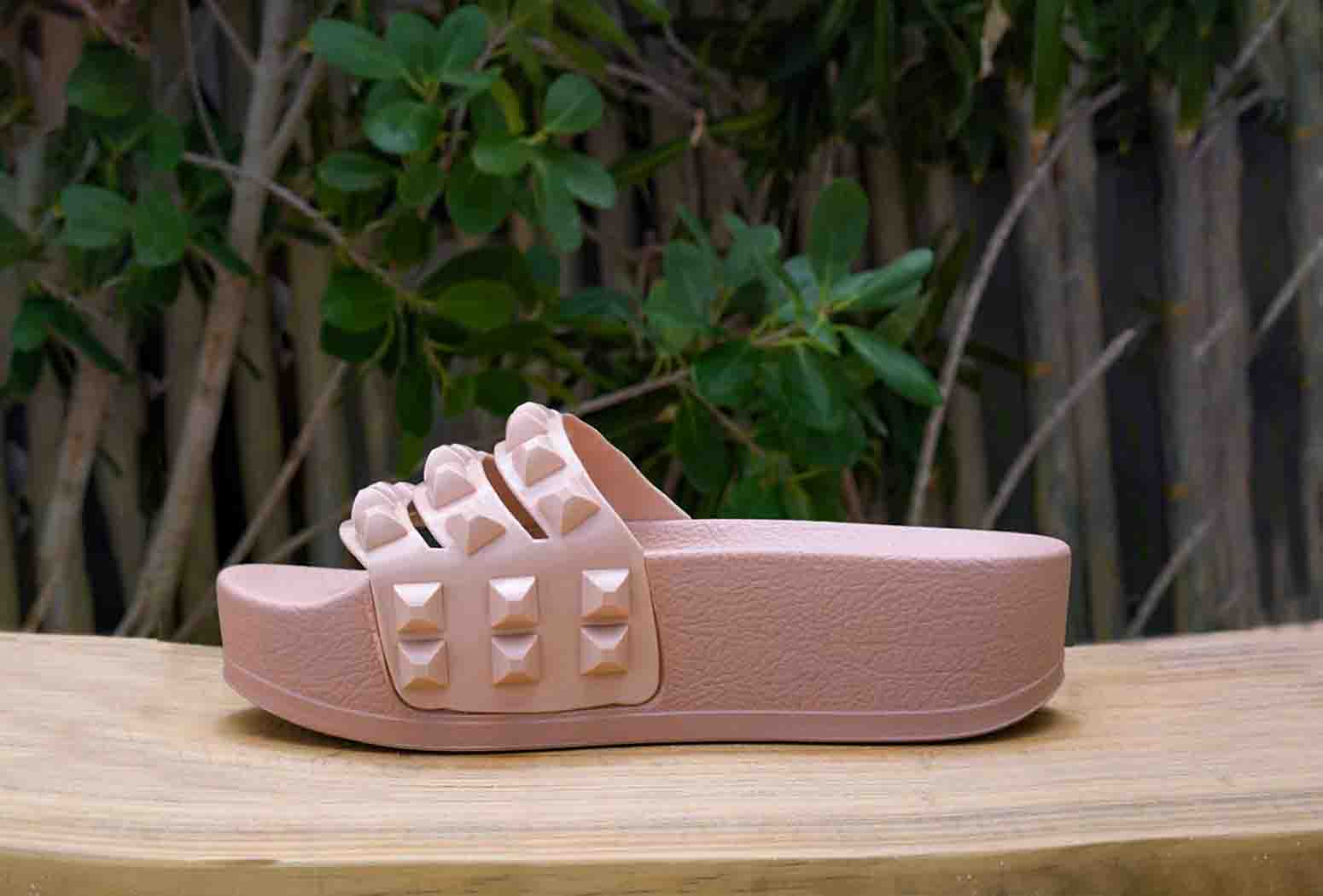 Stay Chic and Comfortable with Stylish Slides Shoes and Wedge Heels