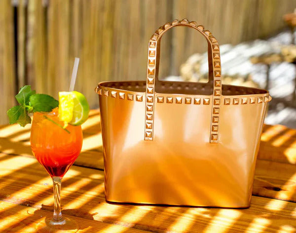 Carmen Sol Jelly Tote: Italian Style in Every Detail