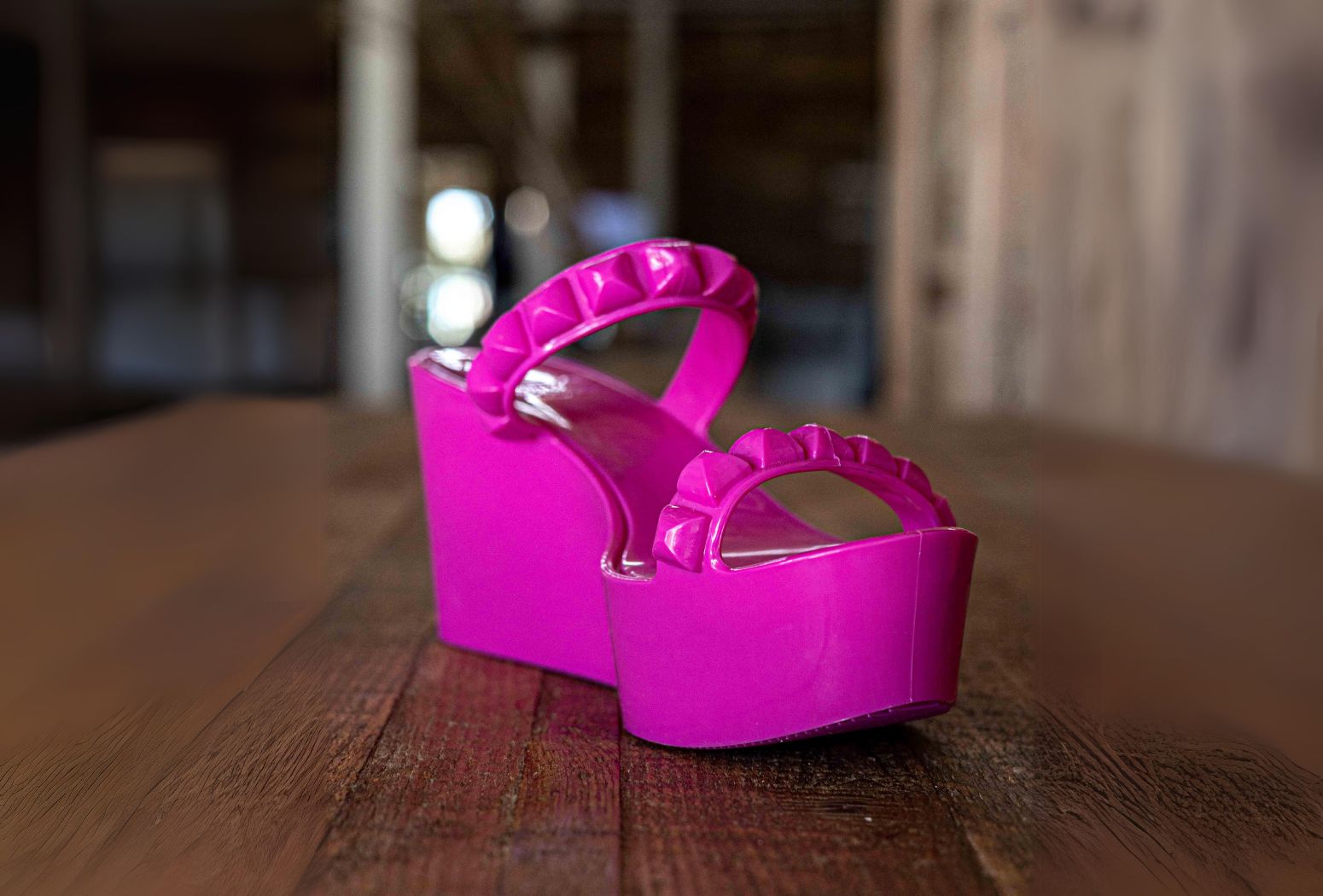 Carmen Sol: Walk in Style and Comfort with Our Latest Collection