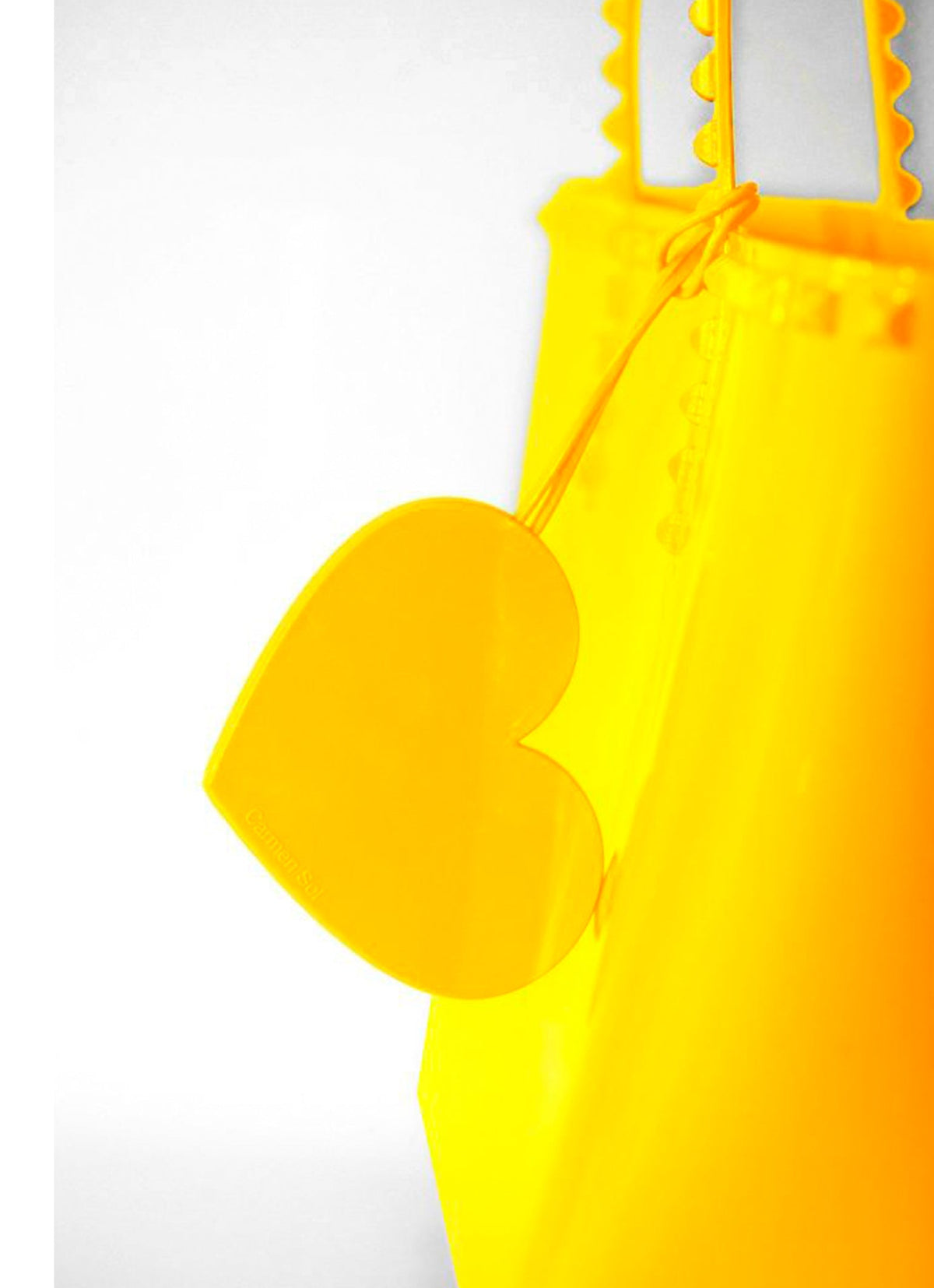 Cuore cute jelly charm purses perfect for Carmen Sol jelly bags in color yellow