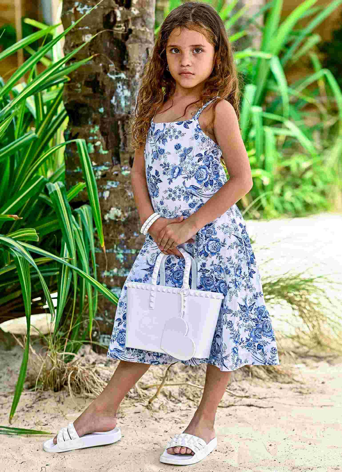 Franco white kid shoe, kids sandals for girls beach lovers from minicarmen sol.