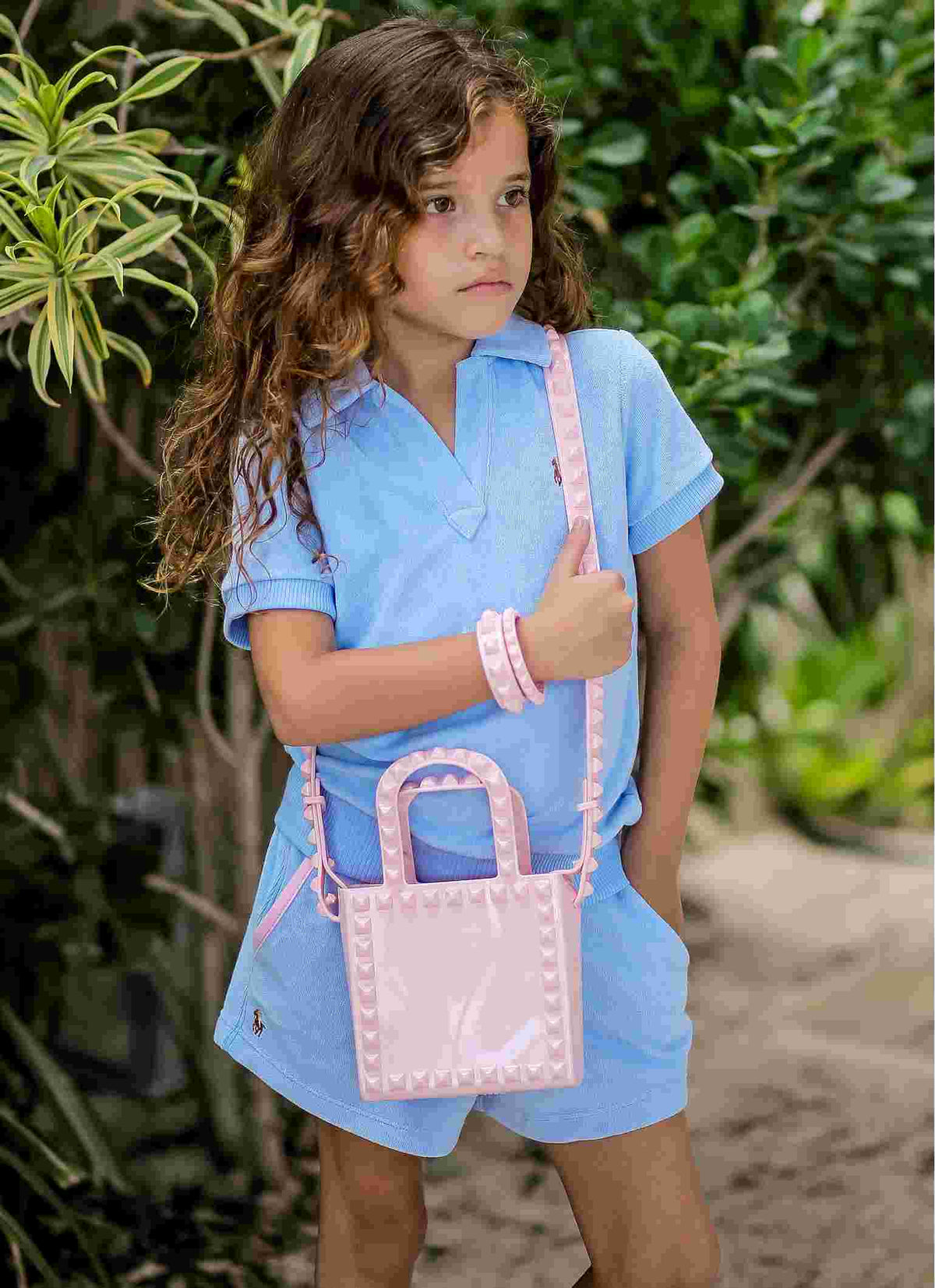 Alice kids shoulder bags perfect for vacation. Minicarmensol jelly crossbody bag comfort for kids.