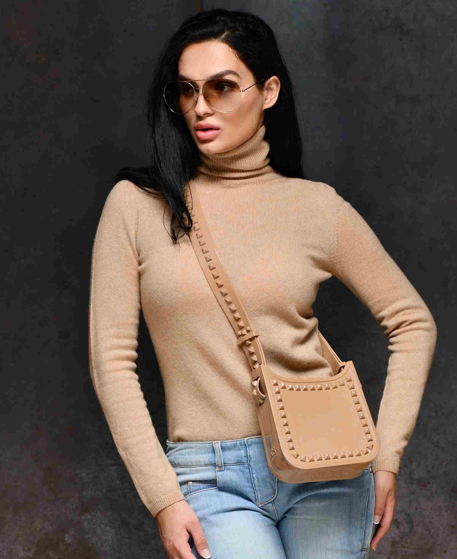 Lisa Small Crossbody