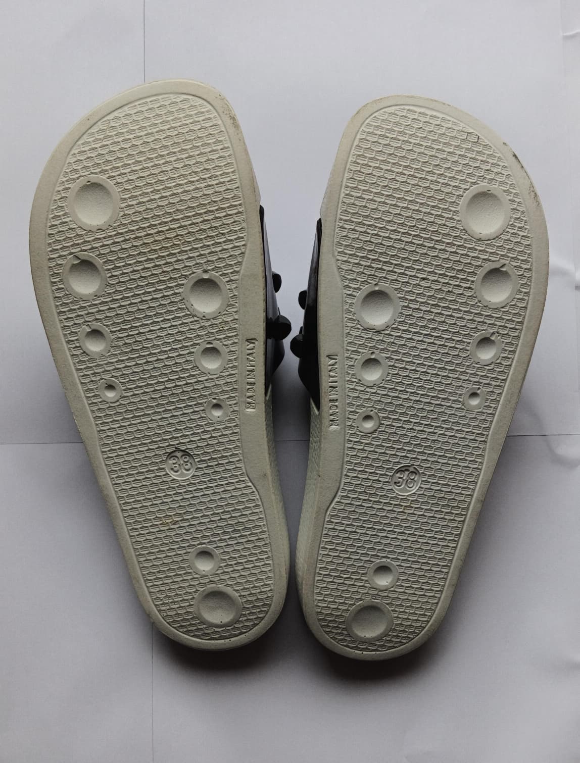 Franco White Slides - Second Chance