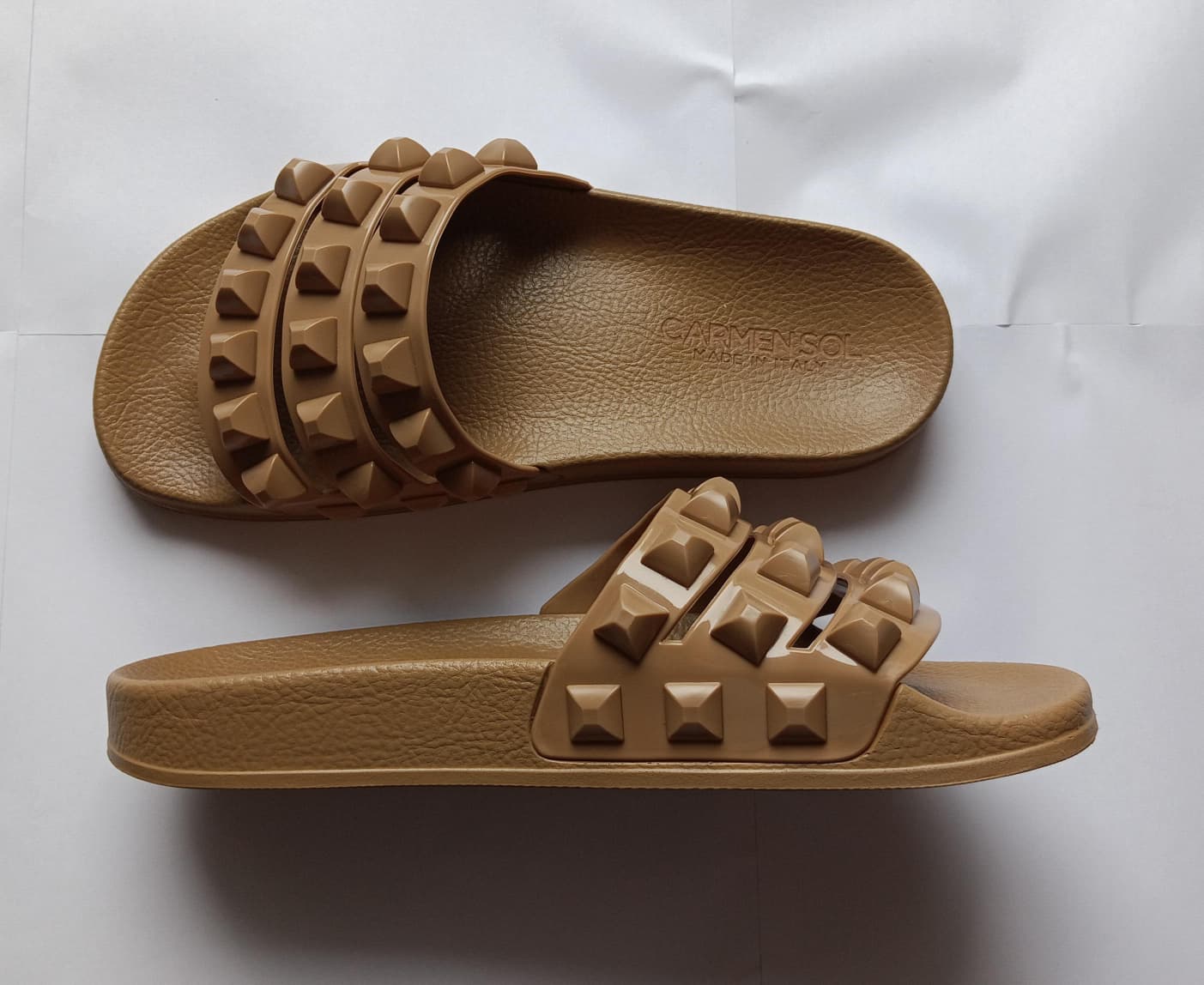 Carmensita Slide Sandals - Second Chance