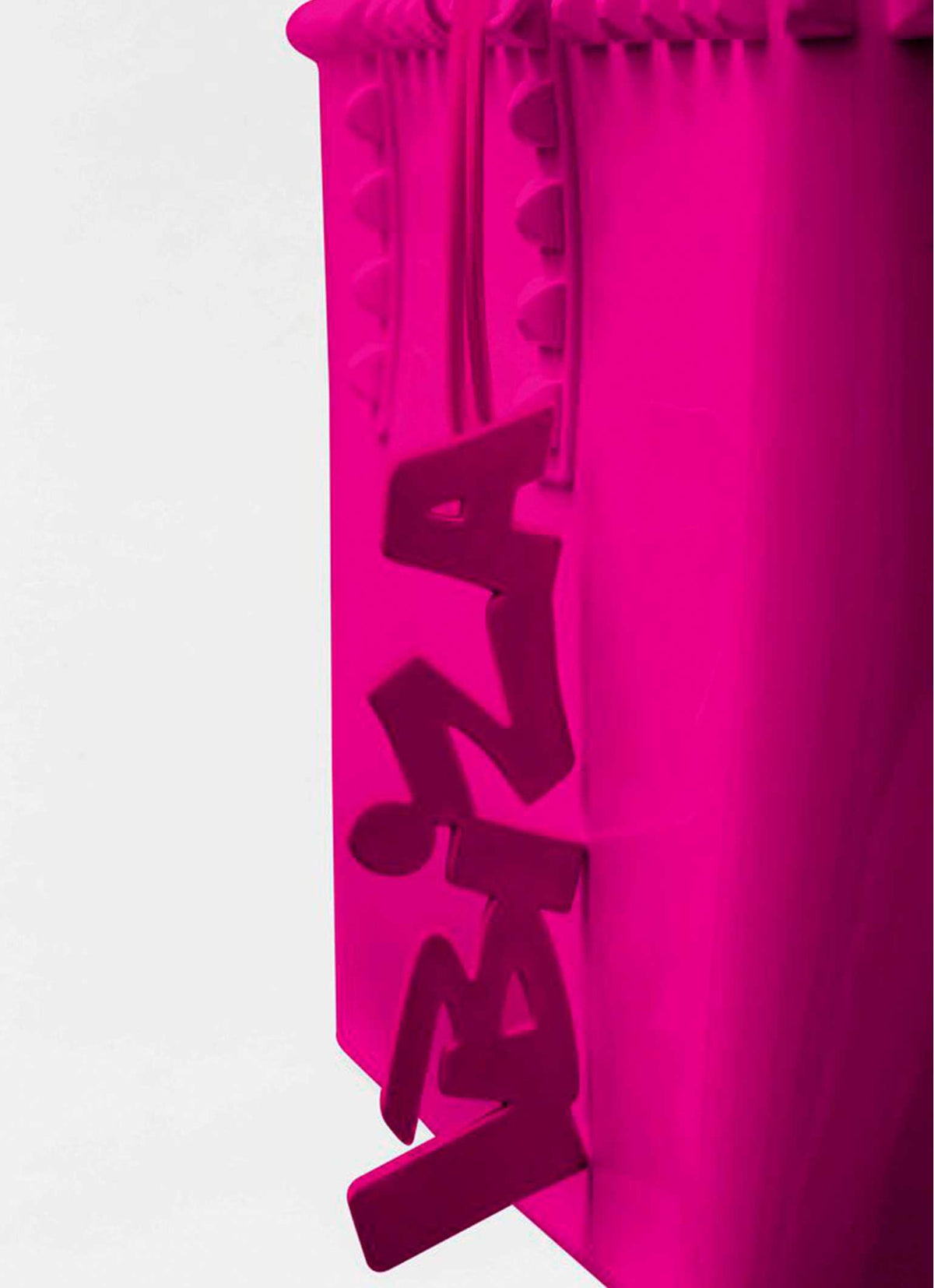 Recyclable Carmen Sol Ibiza jelly bag charms in color fuchsia