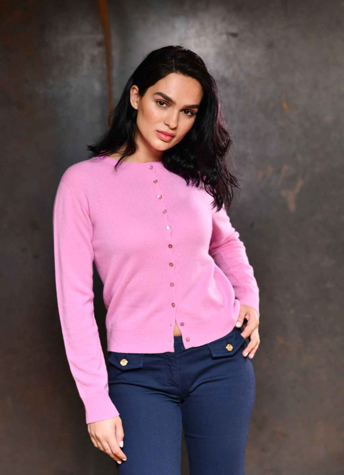 Women wearing Campiglio soft Italian cashmere cardigan in color pink