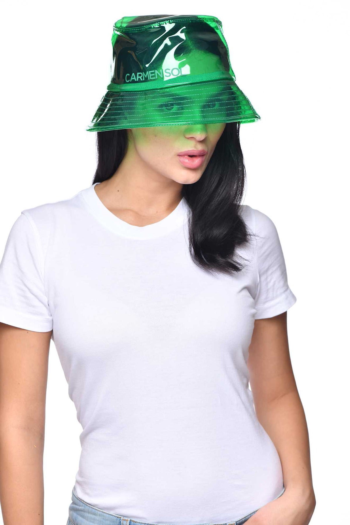 Women wearing Made in Italy green bucket hat from Carmen Sol