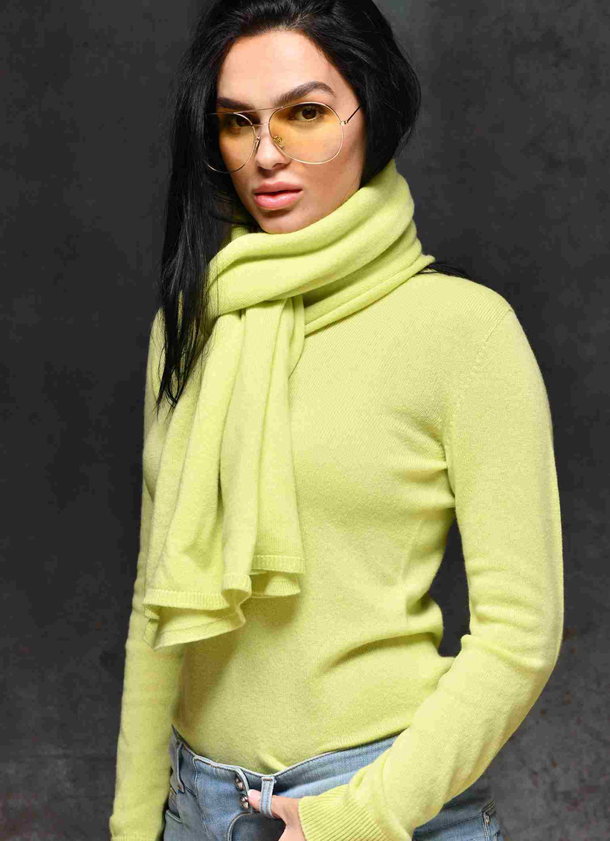 Women wearing made in Italy cashmere shawl with Carmen Sol cashmere in color yellow