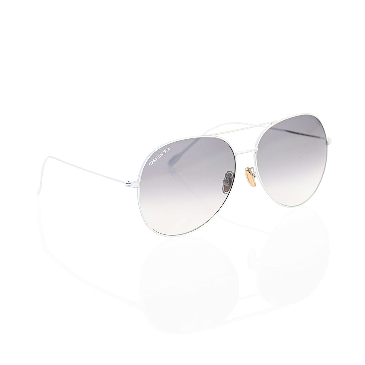 white aviator sunglasses that are the epitome of chic from Carmen sol